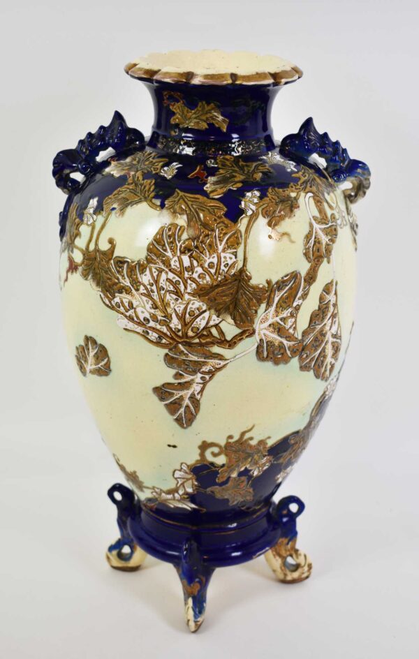 Large spectacular, earthenware Satsuma floor vase - Image 3