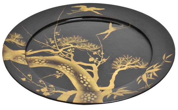 Large exceptional maki-e lacquerware plate  'Pine tree and cranes' - Image 2