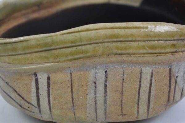 Japanese KUTSU-CHAWAN tea bowl of old ORIBE pottery - Image 8